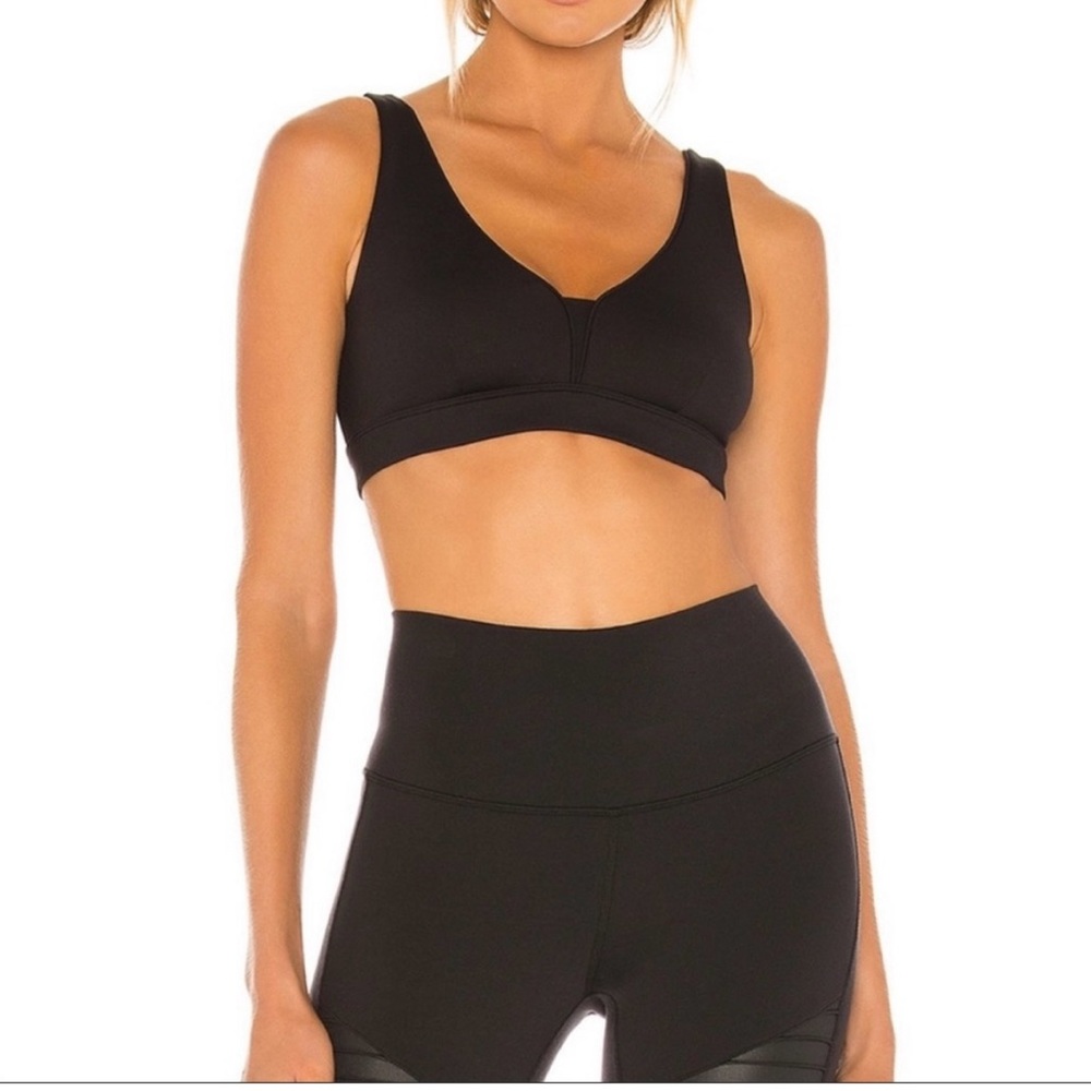 Alo Yoga Vivid Sports Bra Sz M - Picture 3 of 3